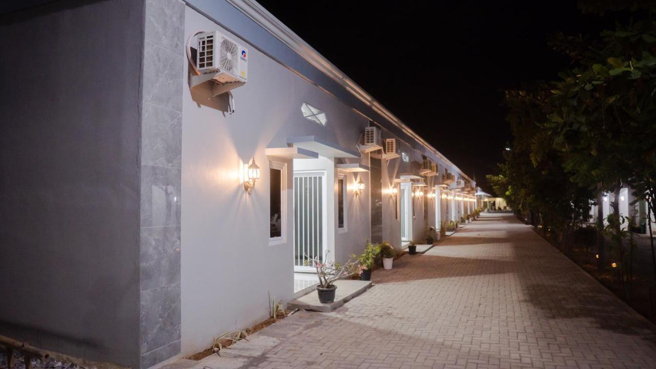 Sitiinggil Guest House Syariah Tegal  Εξωτερικό φωτογραφία